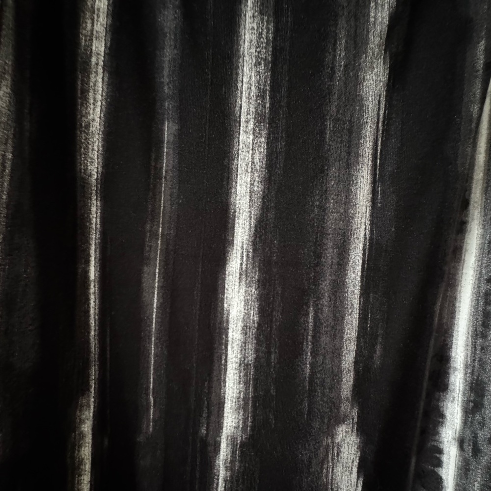 NWT Torrid Black and Gray Tie-Dye Camisole - Picture 6 of 8